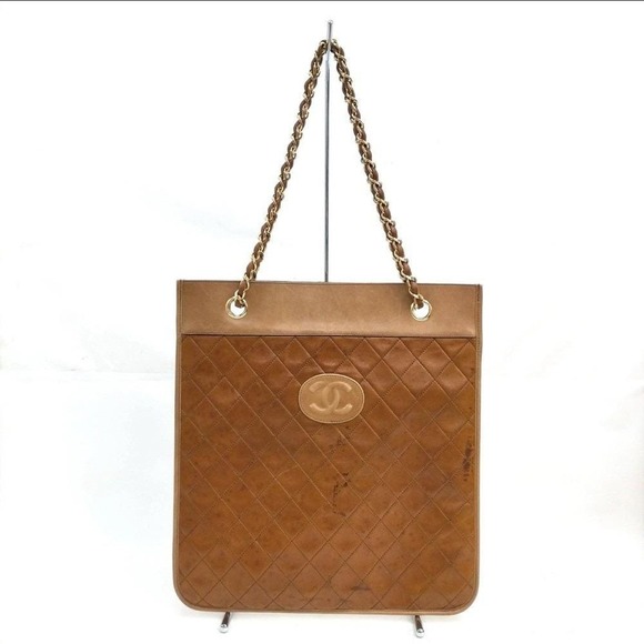 CHANEL Handbags - CHANEL Tan Quilted lambskin Shoulder Bag Vintage